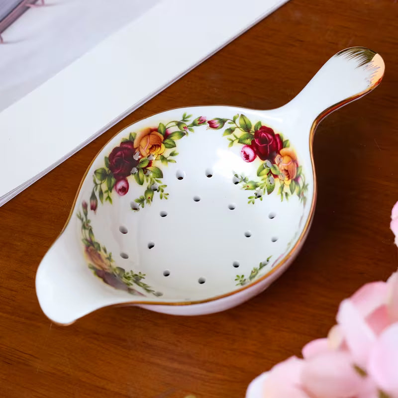 Passe à thé en porcelaine - Couronne de roses jaunes