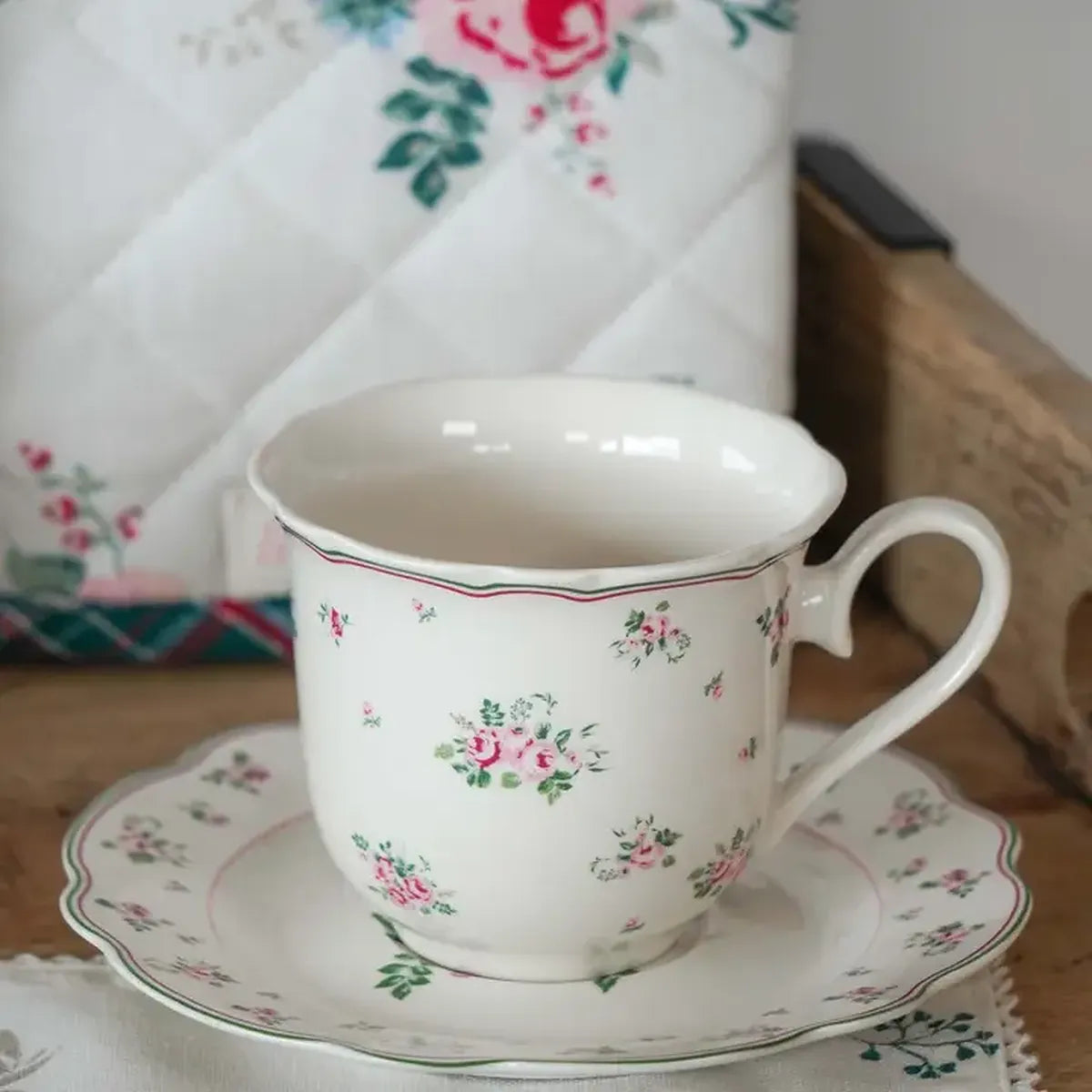 Tasse et soucoupe "Jardin de Lisa" (300 ml)