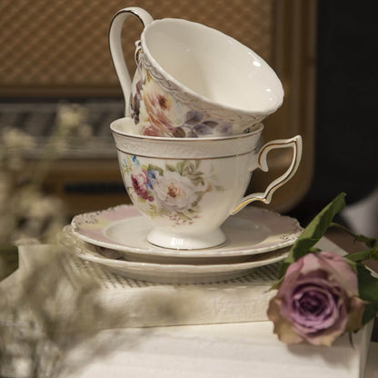 Porcelain cup and saucer (200 ml) - White flowers