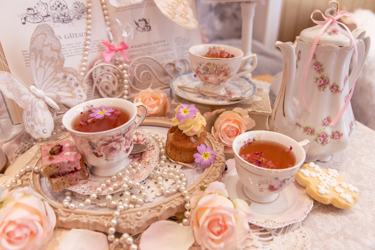 Tea Le Je réserve mon Tea time au Jardin de Mademoiselle – Le Jardin de ...